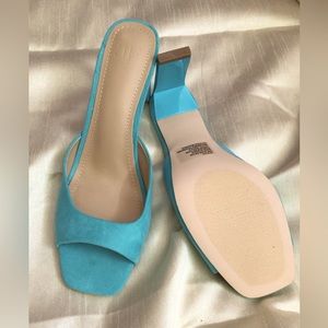 NWOT Women’s heels shoes. Just Fab. Size 8.5.